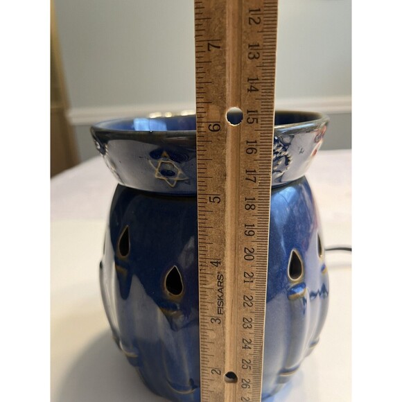Scentsy Hanukkah Menorah Blue Ceramic Wax Warmer Full Size Retired Tested - Picture 4 of 15